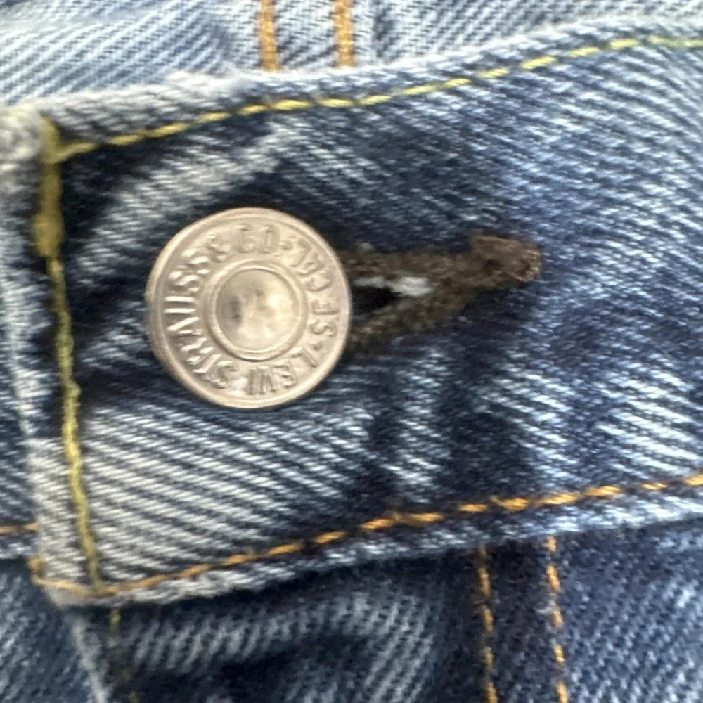 Levis levi 550