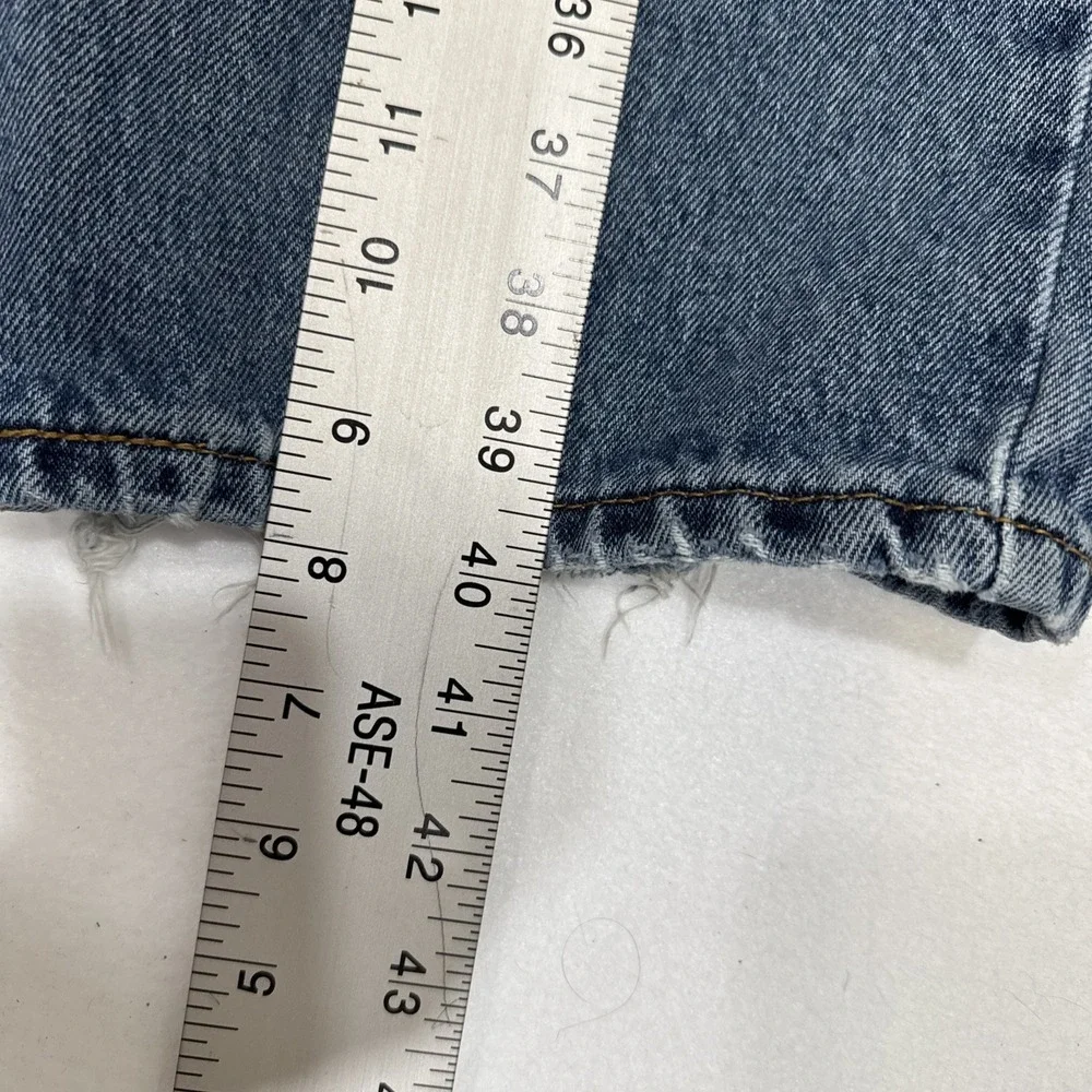 Levis levi 550