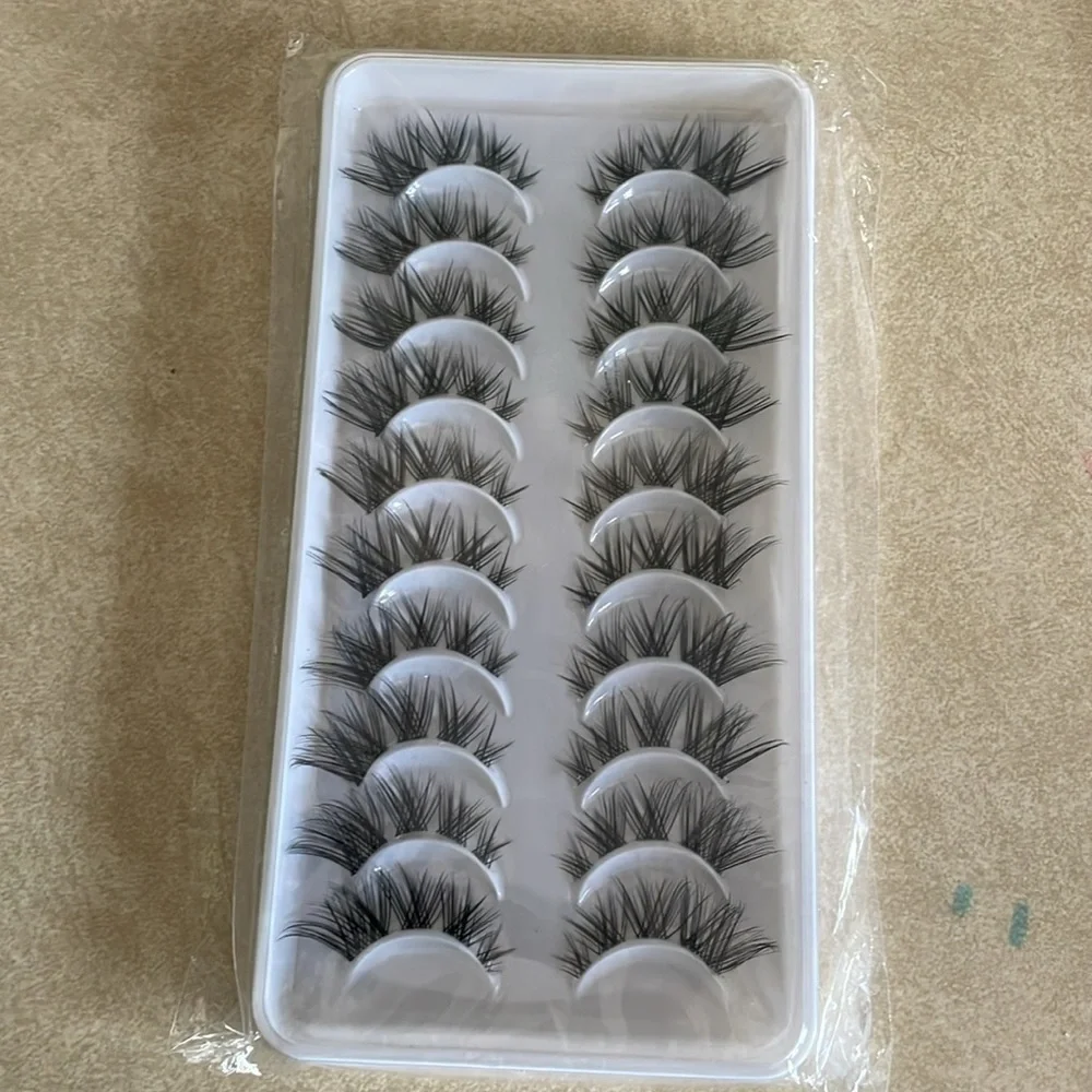 Set Of Make Up Accessories NEW