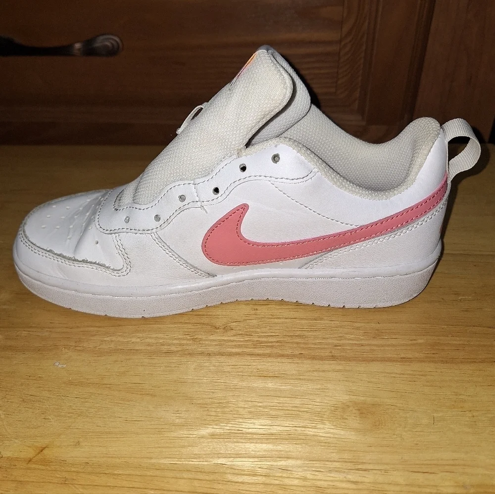 Nike court loved