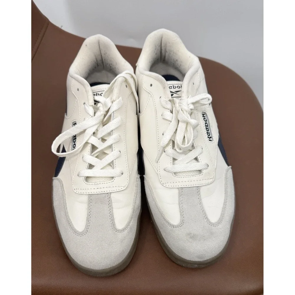 Reebok durability touch