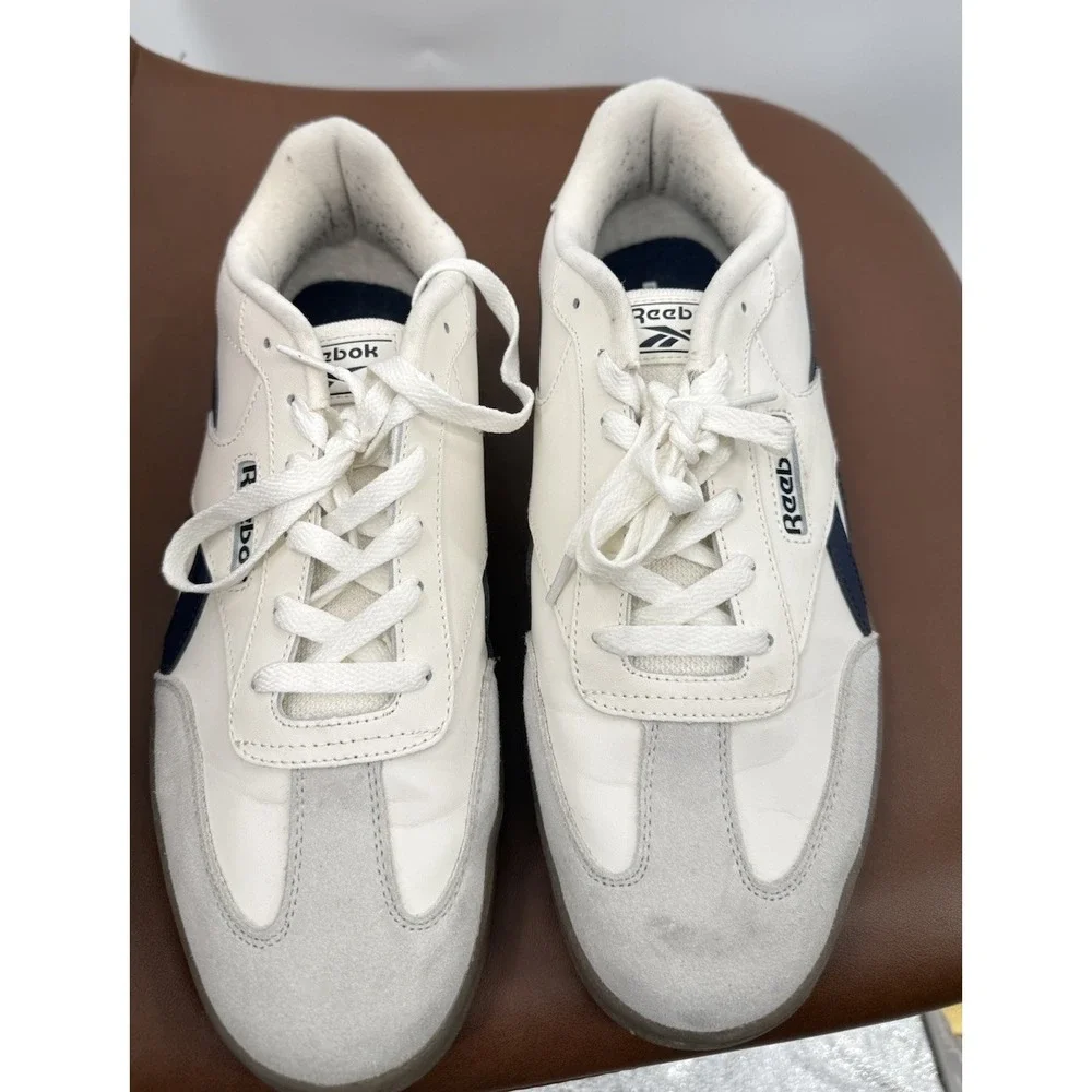 Reebok solid cushioned rubber