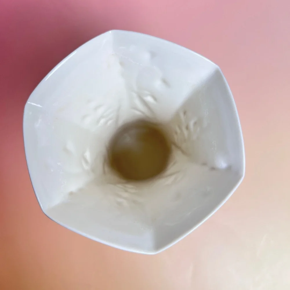 Lenox Floral Blossoms Lily of the Valley Vase 7” Cream Green‎ Porcelain