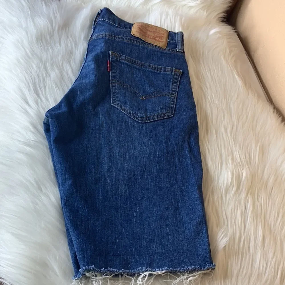 Levis 30 shorts 511