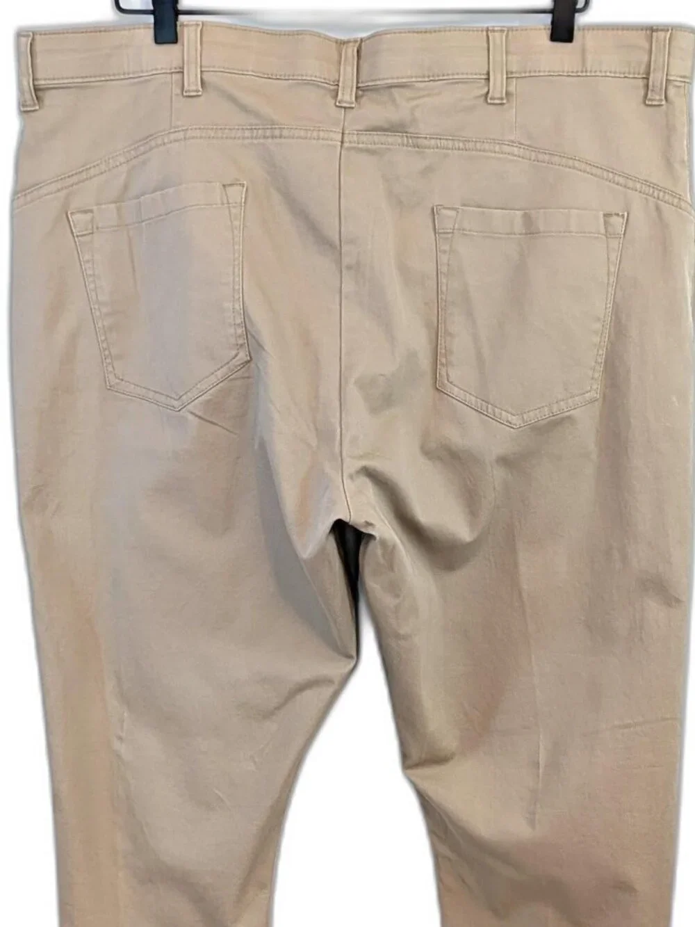 Wrangler men series contain