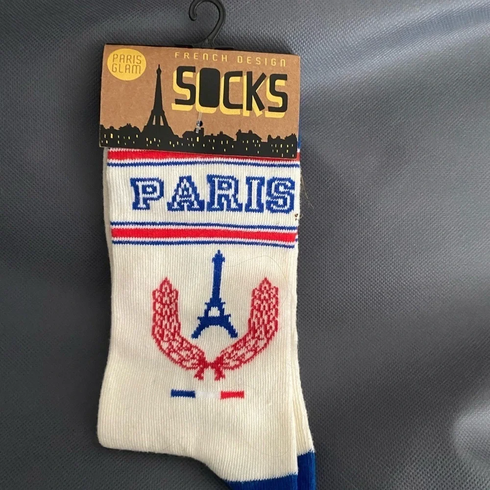 New NWTParis France Eiffel Tower Socks