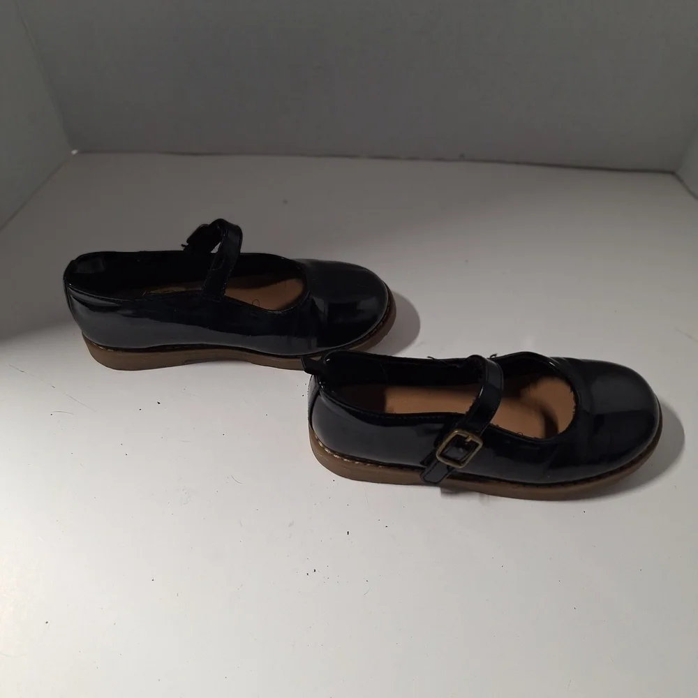 Old Navy Kids Mary Jane Dress Shoes