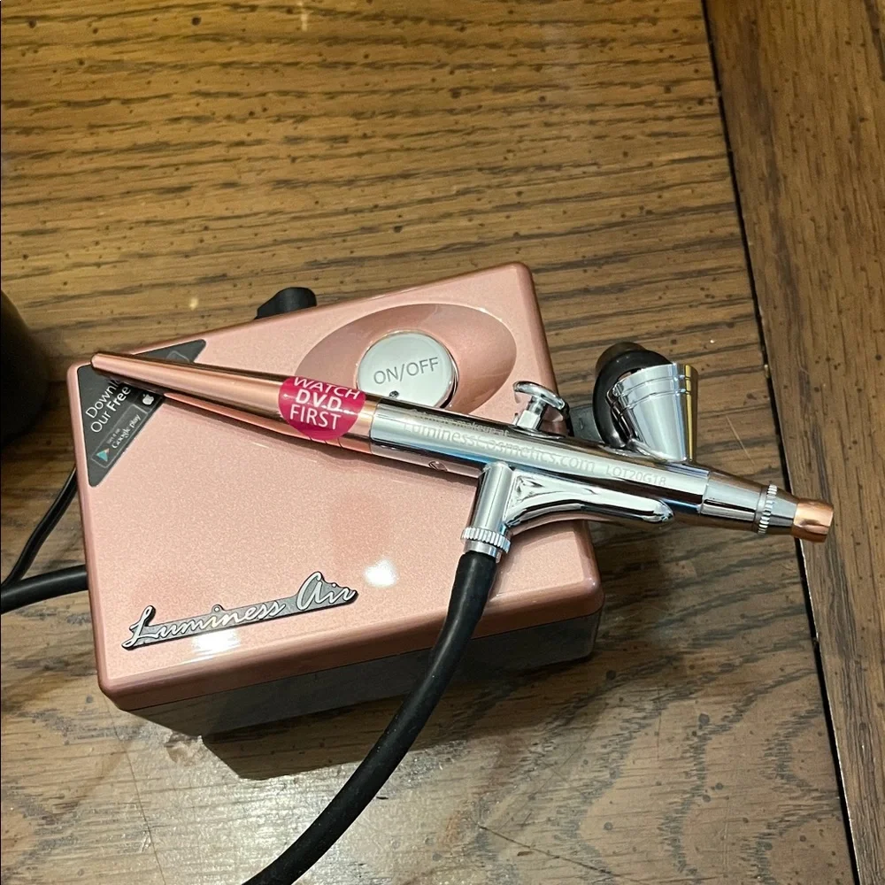 Luminess Airbrush‎ Makeup System