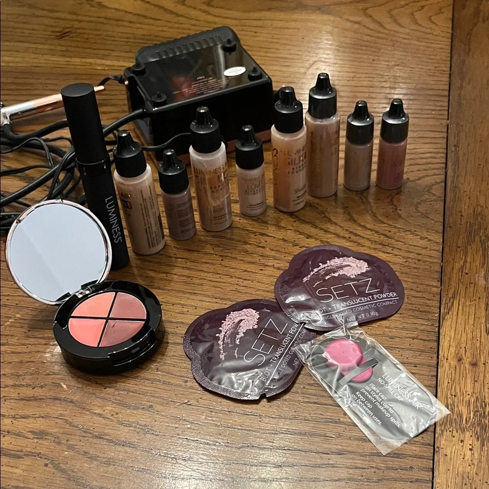 Luminess Airbrush‎ Makeup System