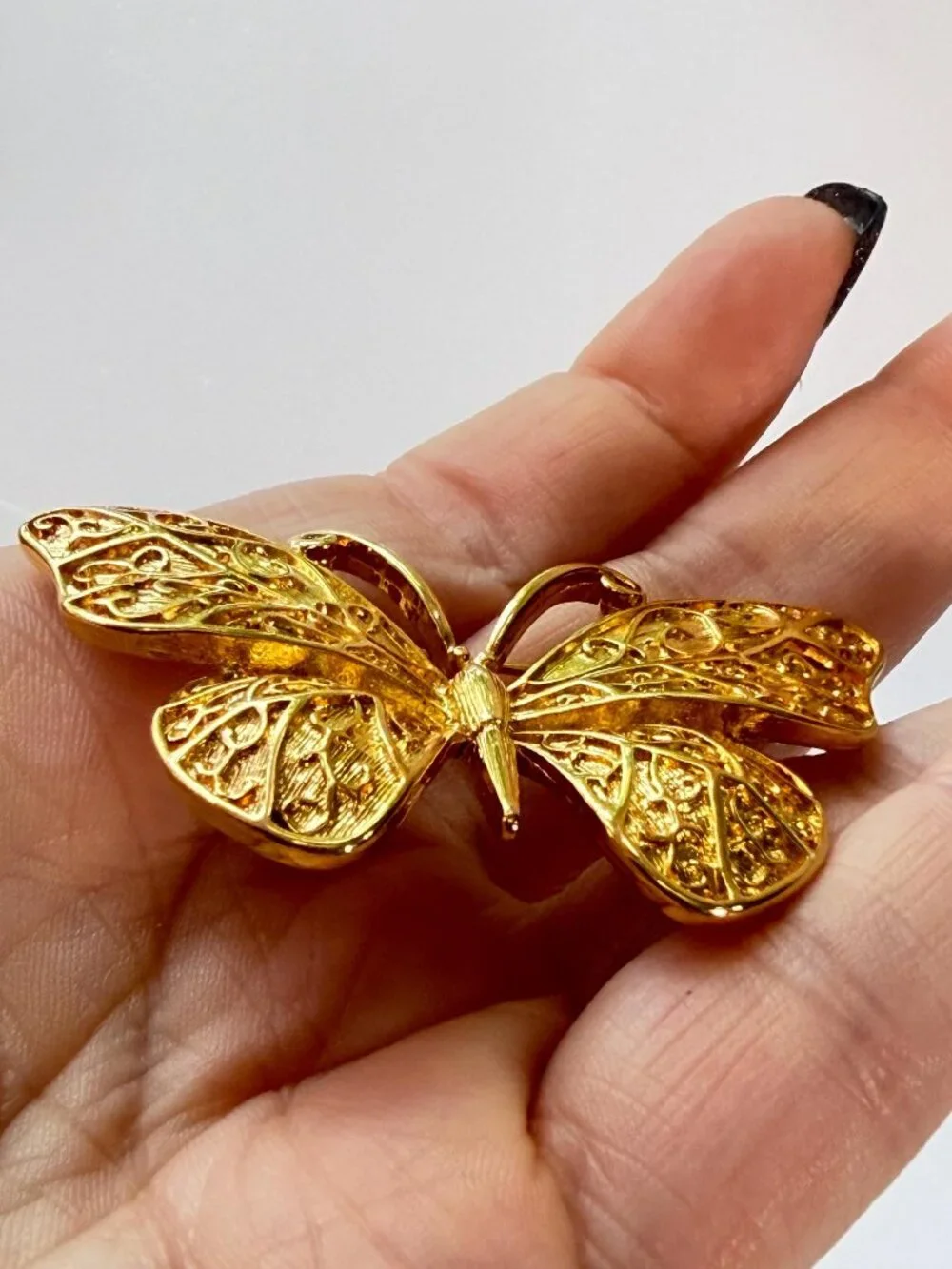 Monet delicate openwork