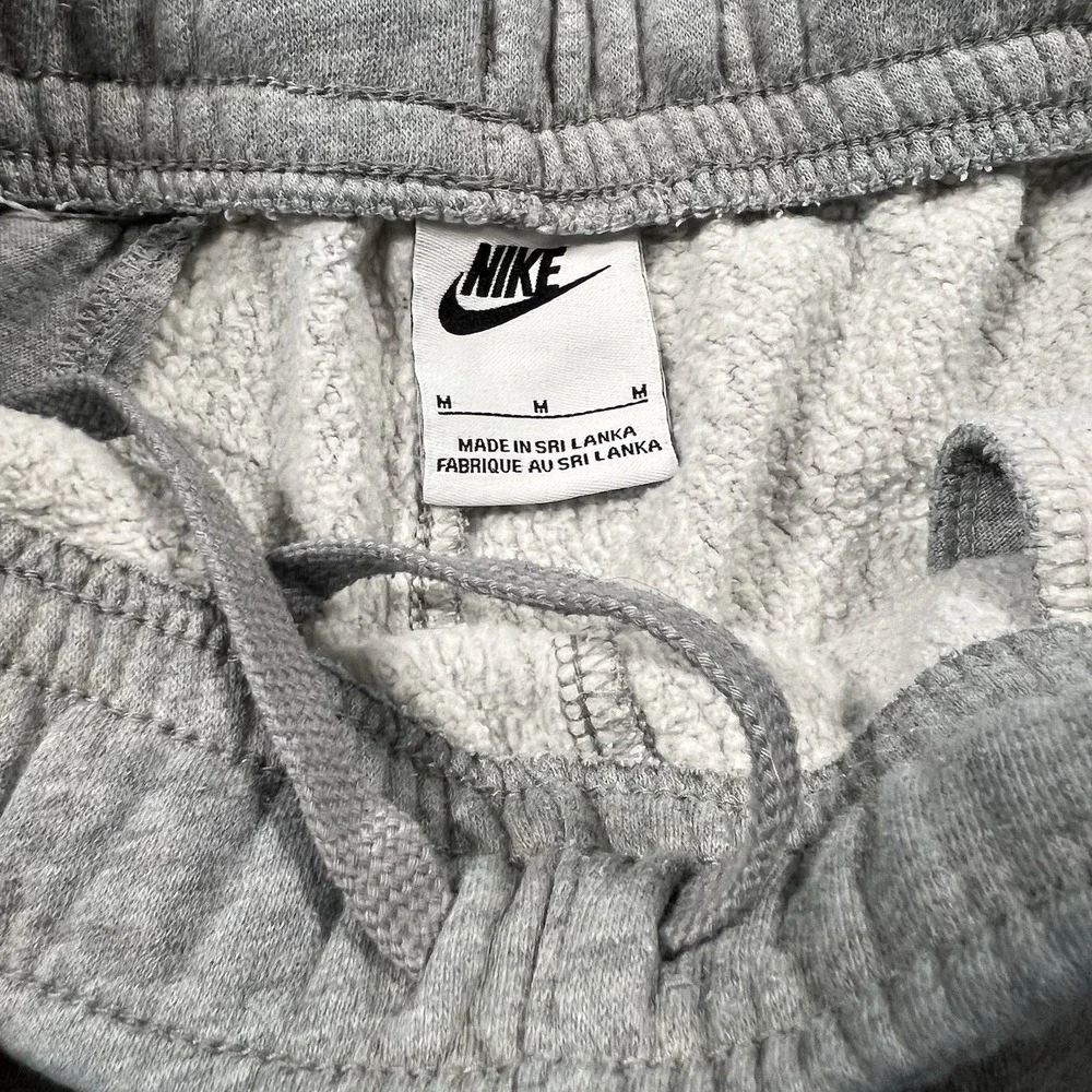 Nike Sweatpants Mens M Gray Joggers Fleece Pockets Drawstring Gym Athleisure