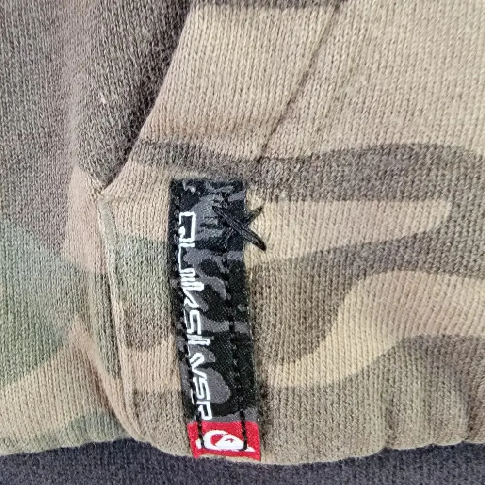Quiksilver green camo