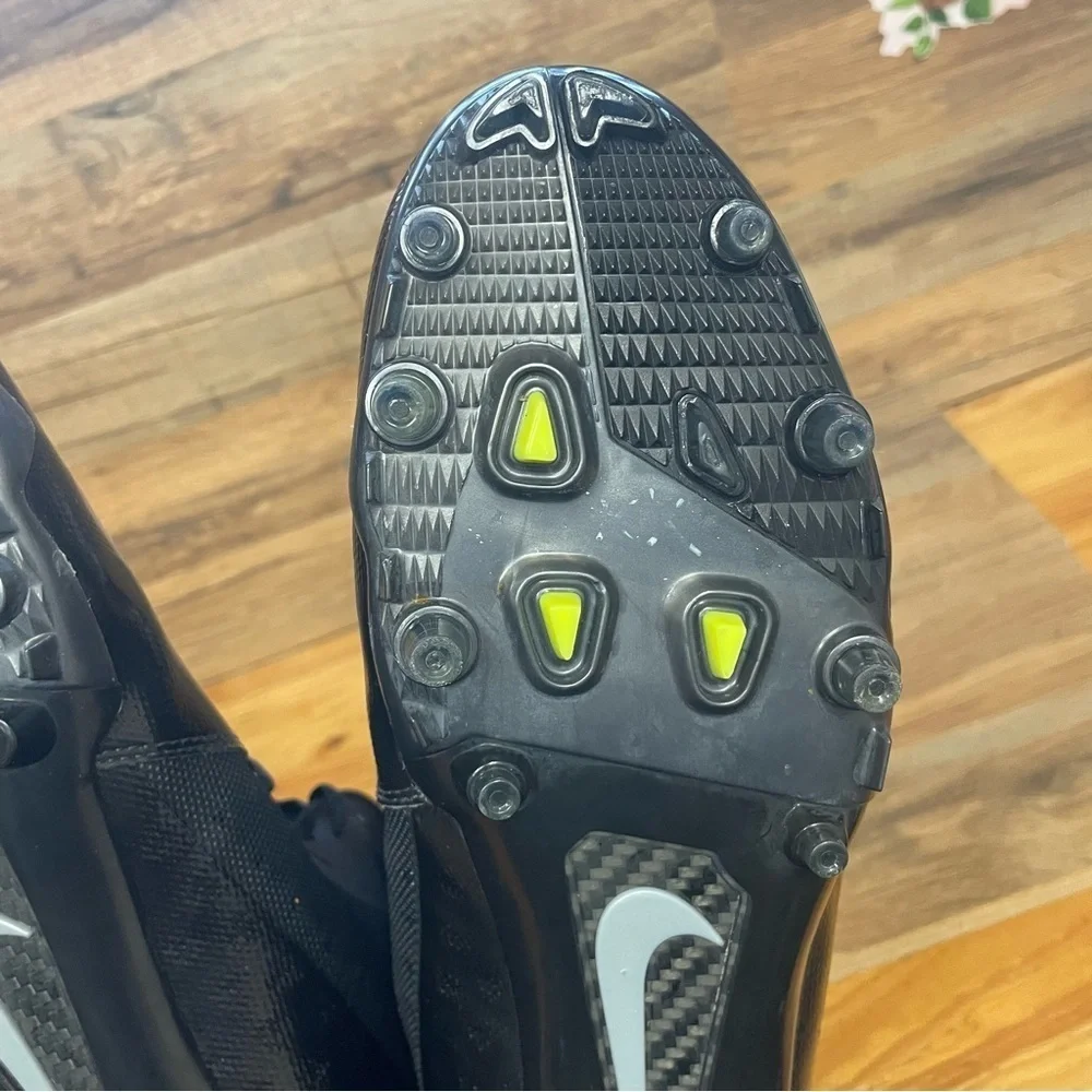 Nike vapor carbon