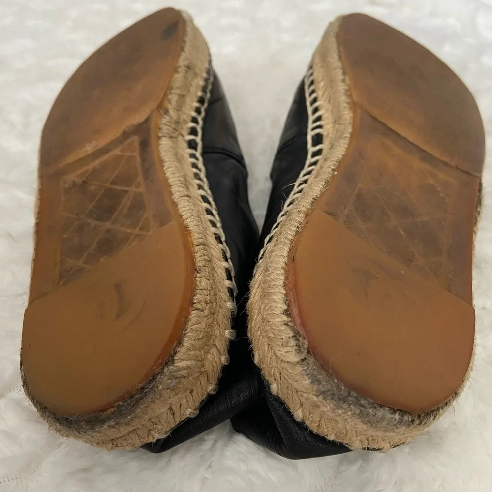 CHANEL good used