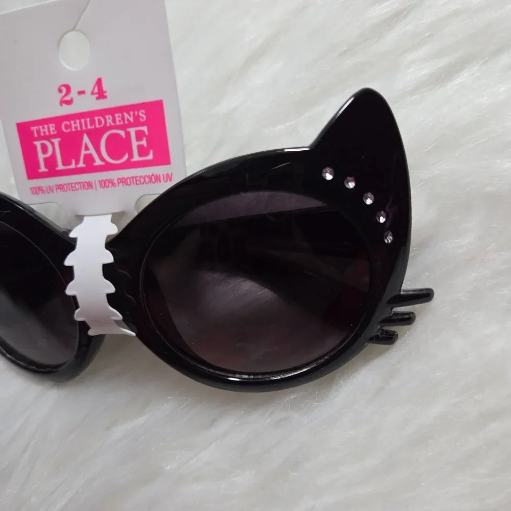 The Childrens Place cat tag