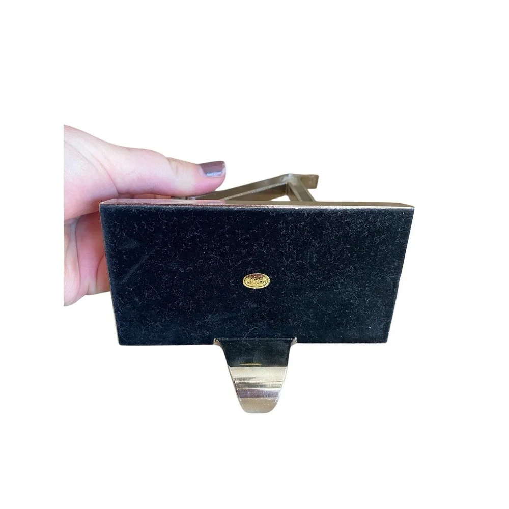 The Unbranded Brand letter christmas