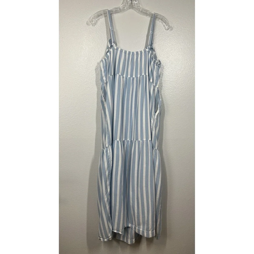 Old Navy see photos