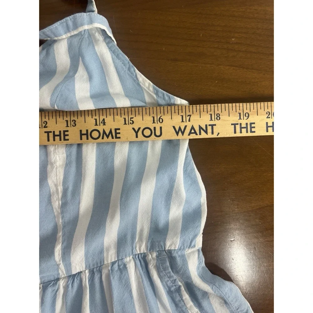 Old Navy see photos