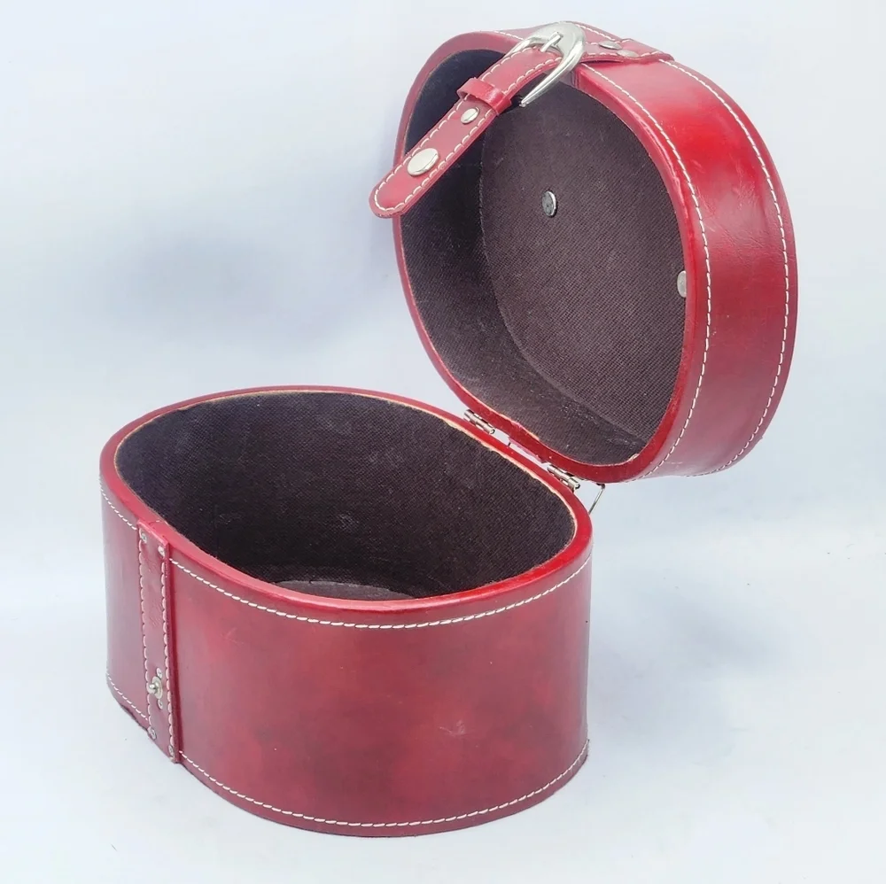Unbranded vintage style