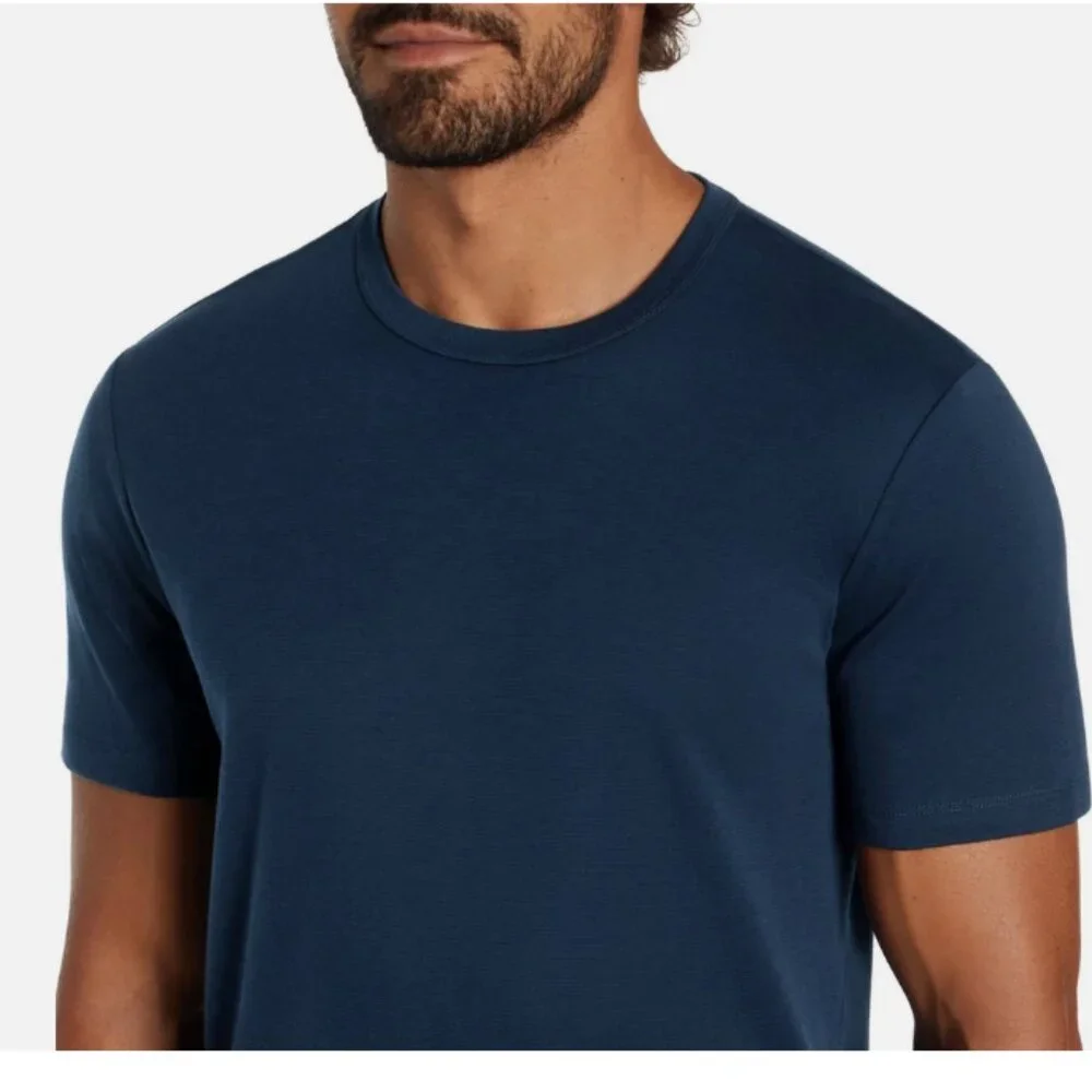 Banana Republic seam tag machine