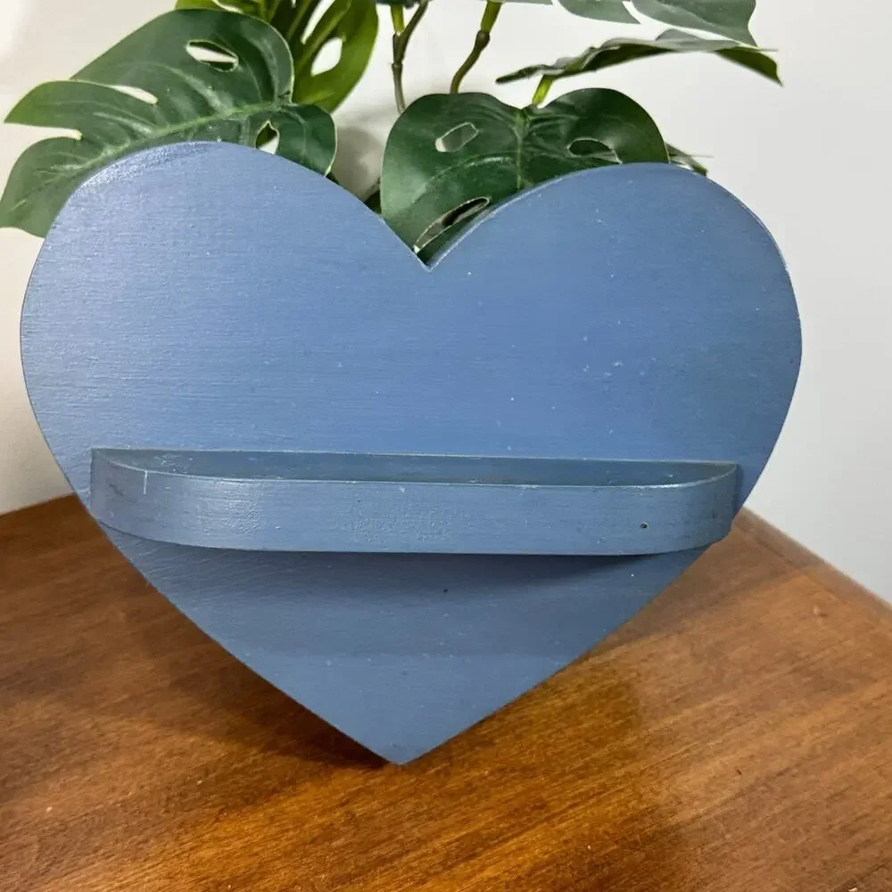 Unbranded wooden blue