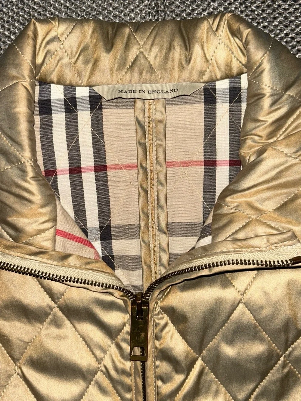 Burberry metallic structured