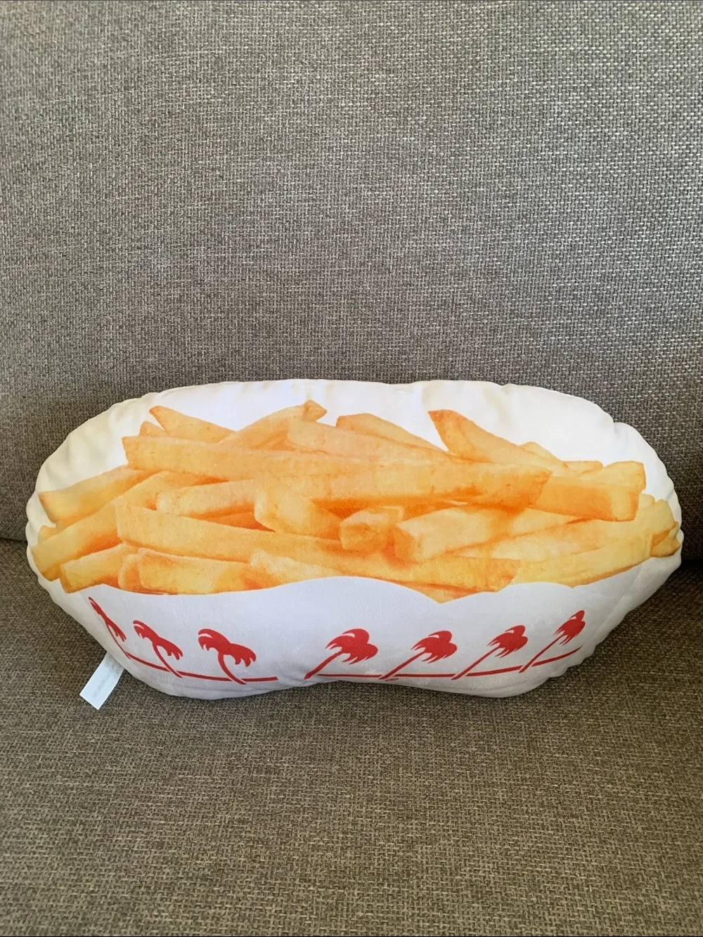 In N Out fun accent