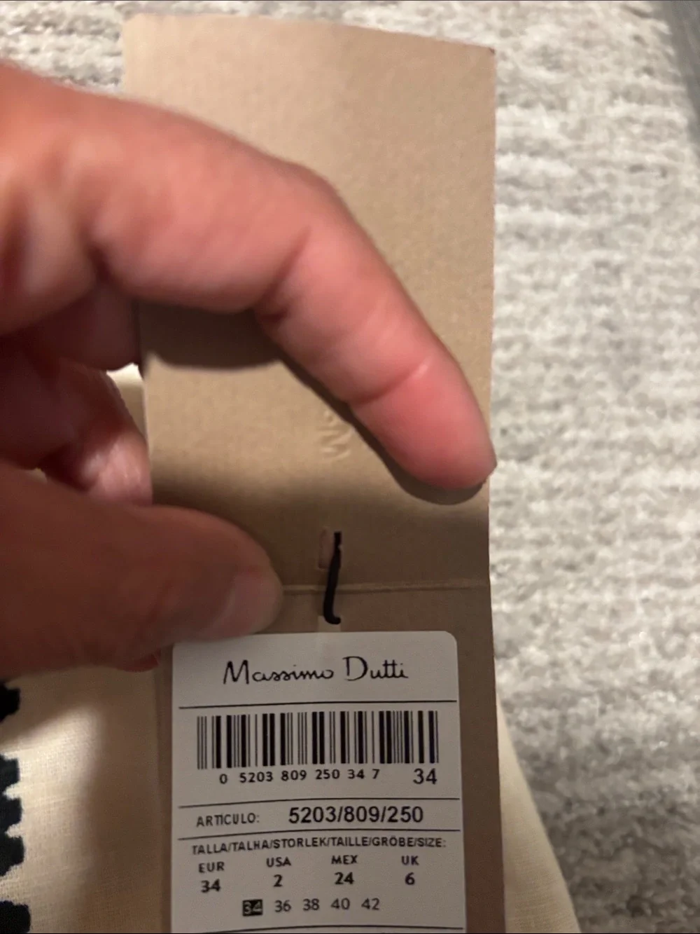 Massimo Dutti elegant cream