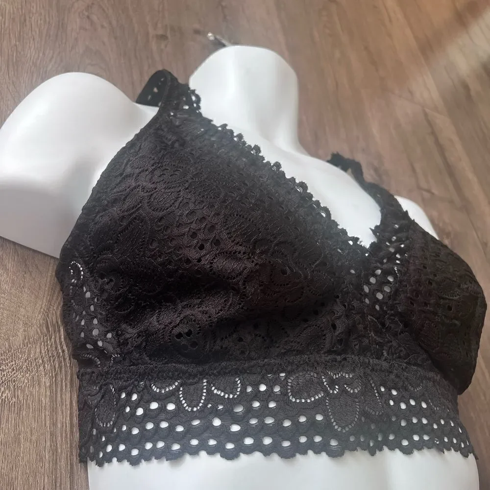No Boundaries lace bralette