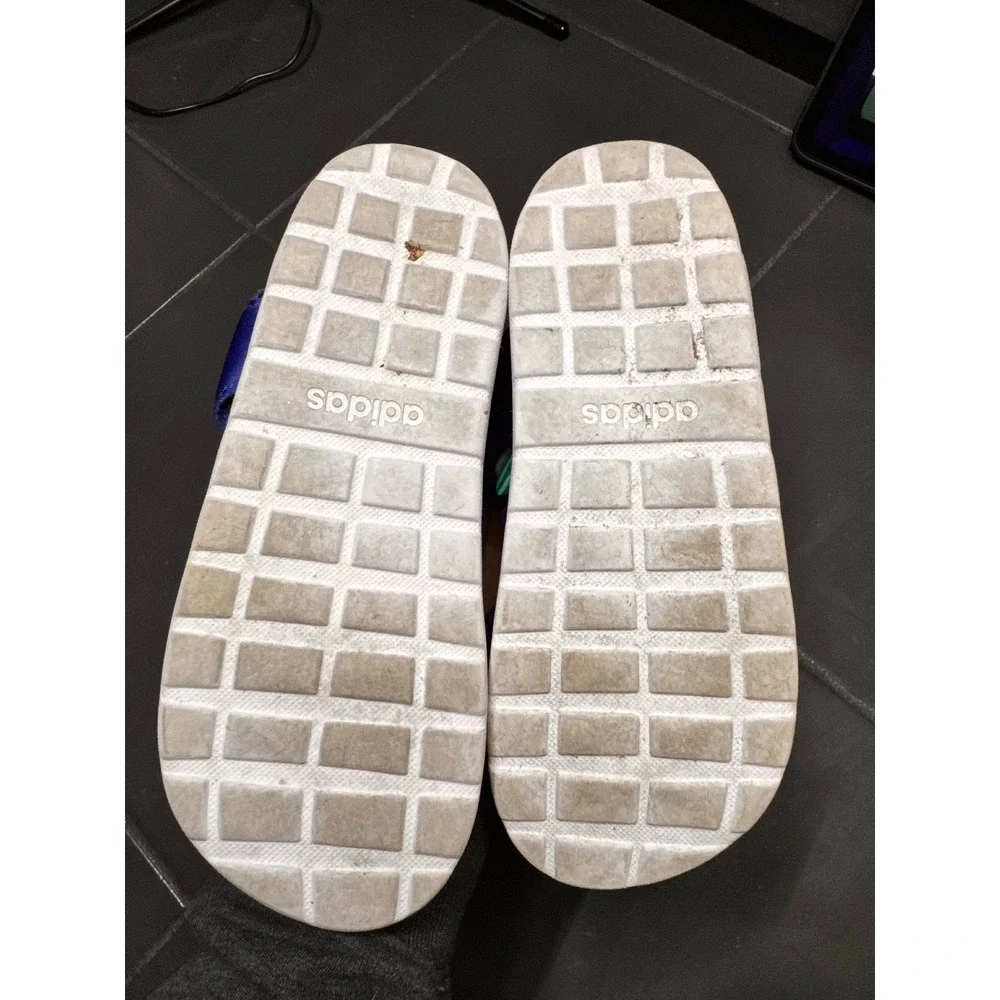 adidas adilette play