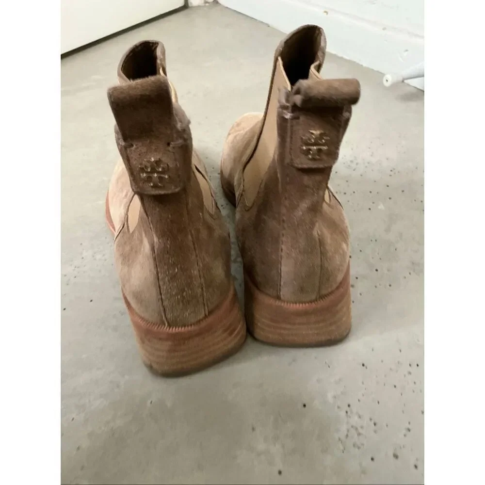 Tory Burch made simplicity