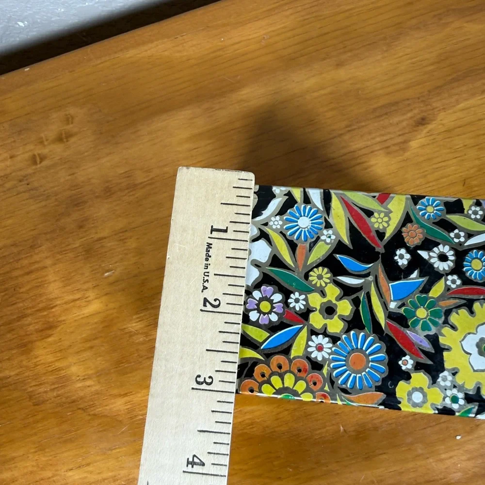 N/A this box floral