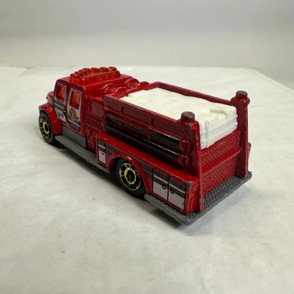 MATCHBOX international pumper