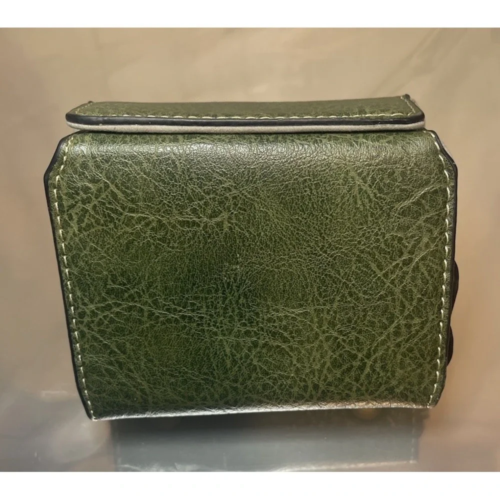 Canon olive green