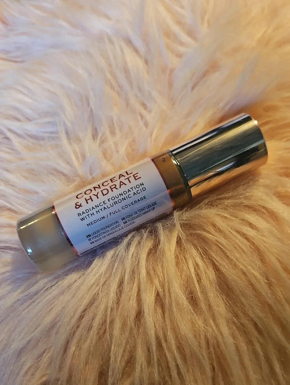 Makeup Revolution lightweight concealer