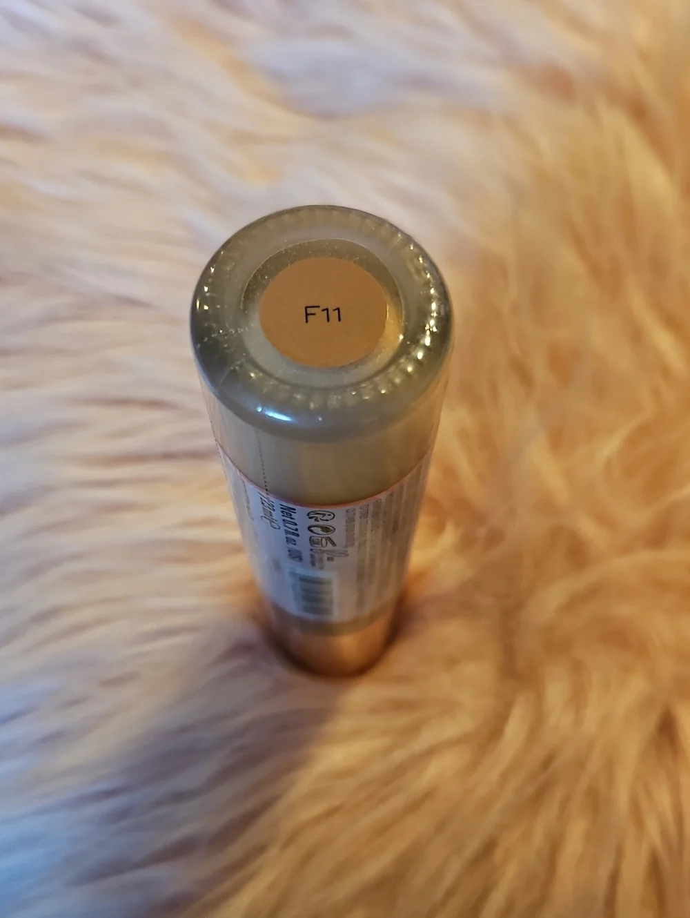 Makeup Revolution lightweight concealer
