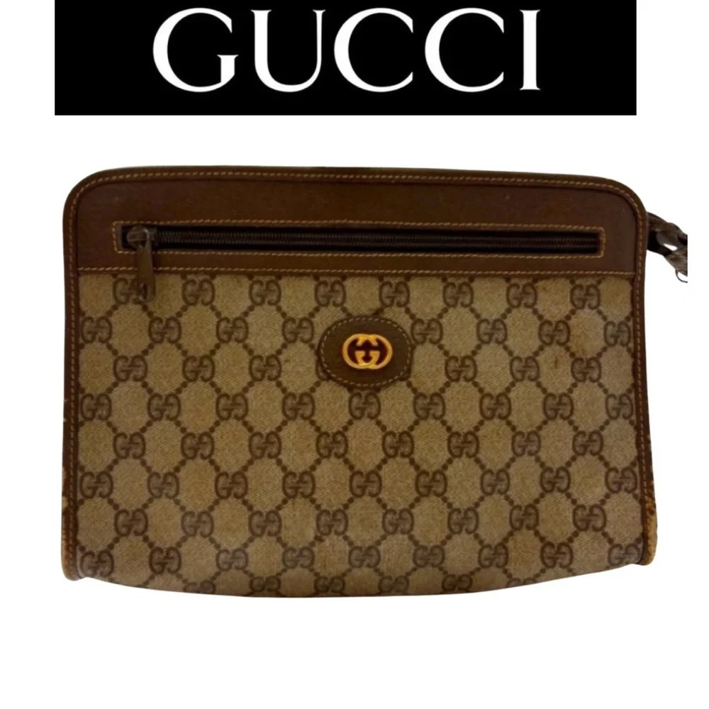 GUCCI Monogram Clutch, Authentic. EUC