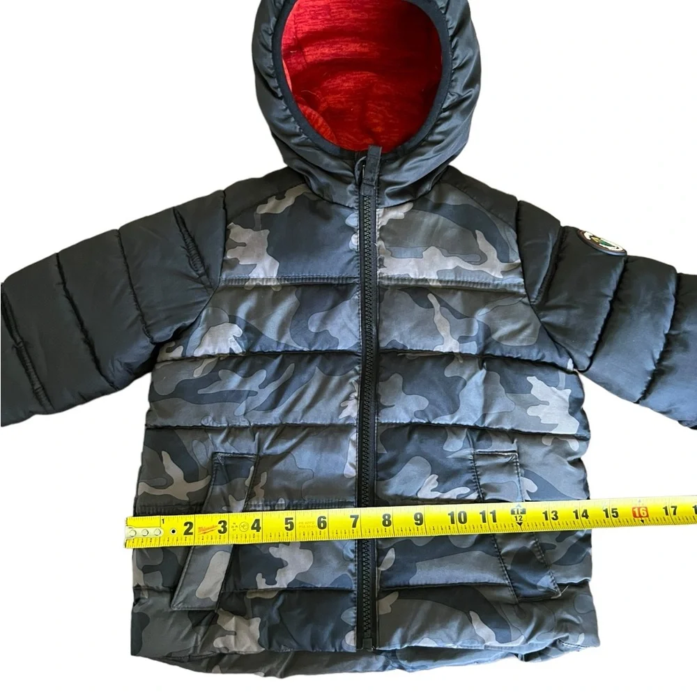 Sequoia camo size