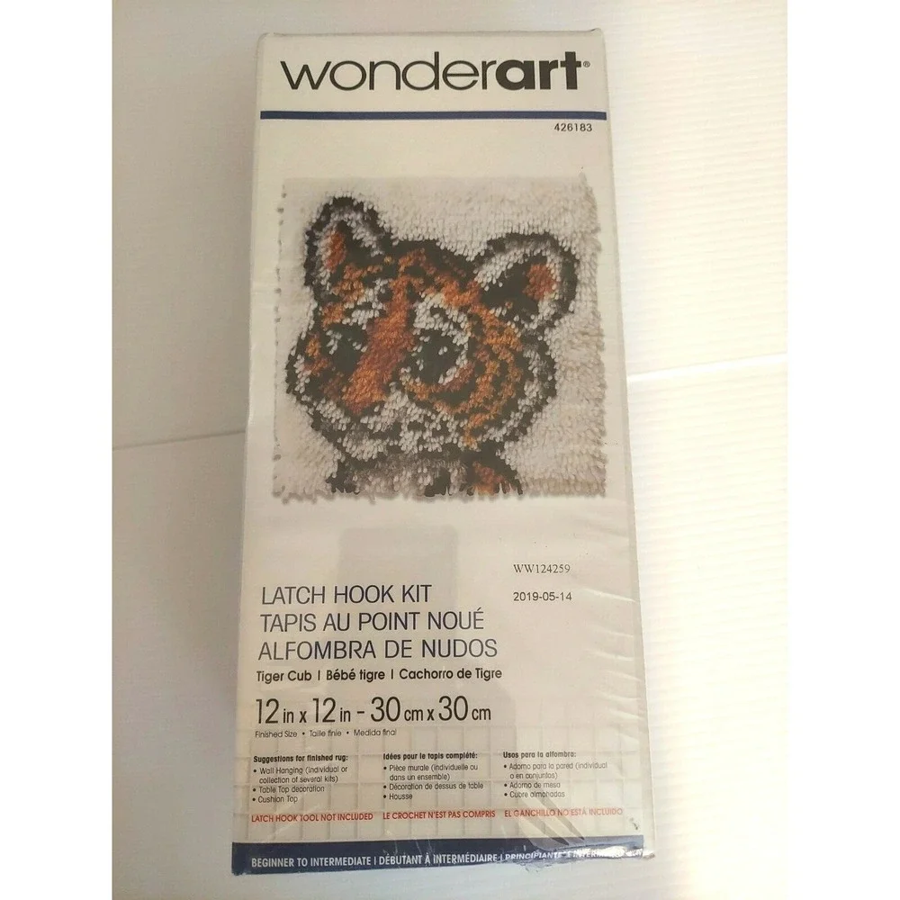 New Sealed WonderArt Latch Hook Kit‎ Tiger Cub 12