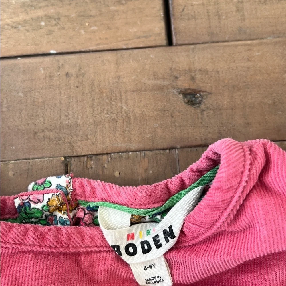 Mini Boden pink corduroy