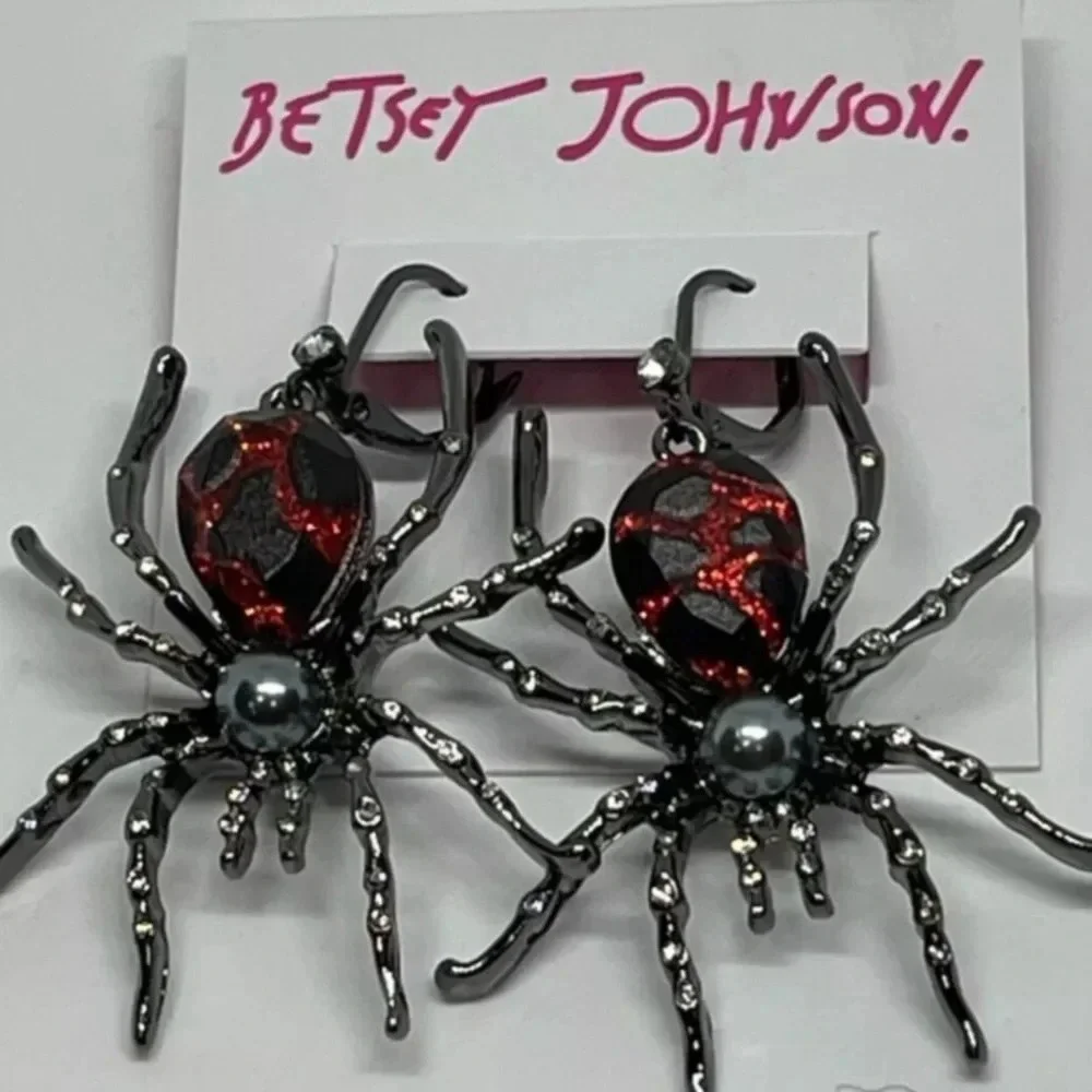 Betsey Johnson betsey johnson