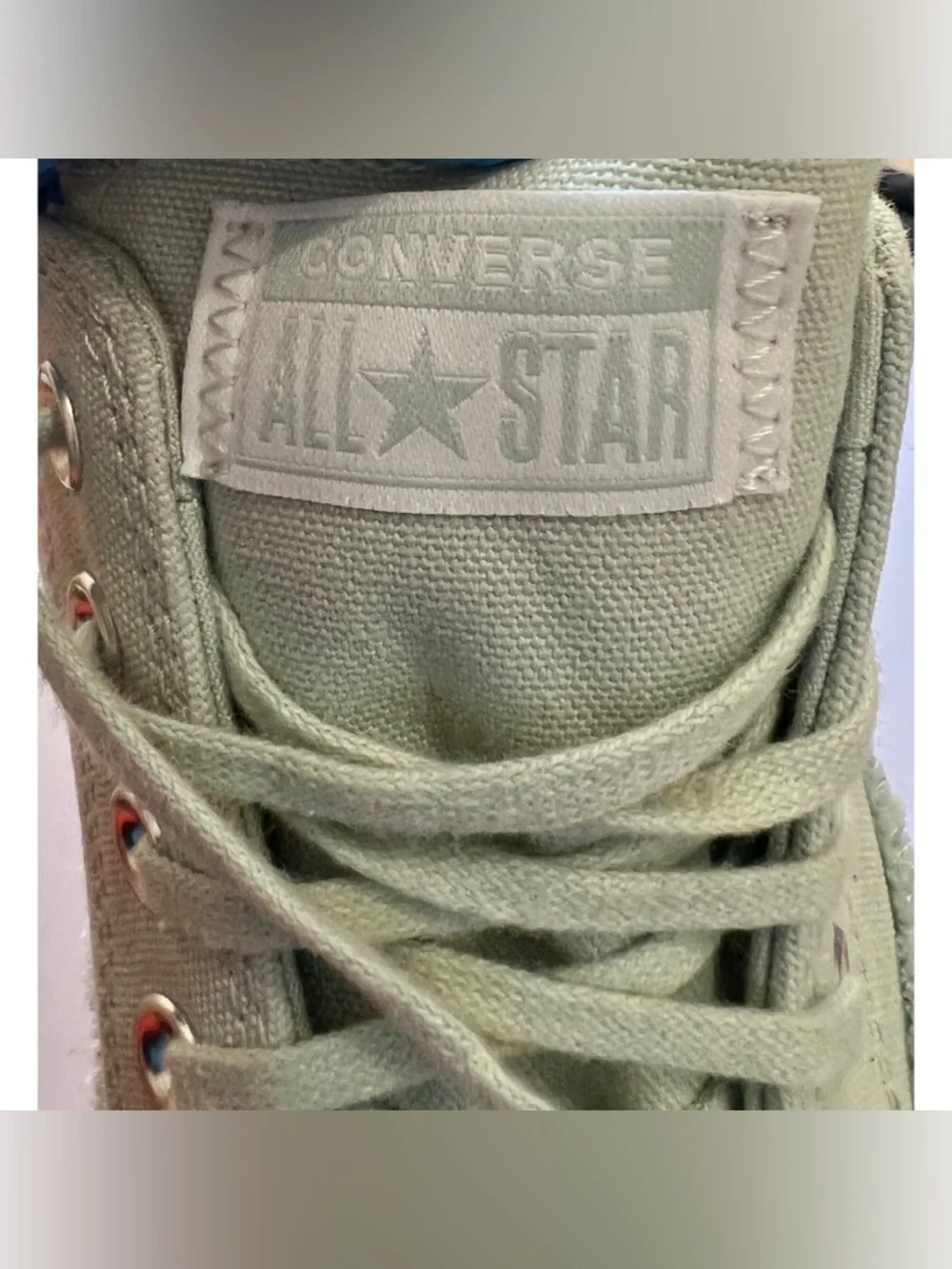 Converse excellent used