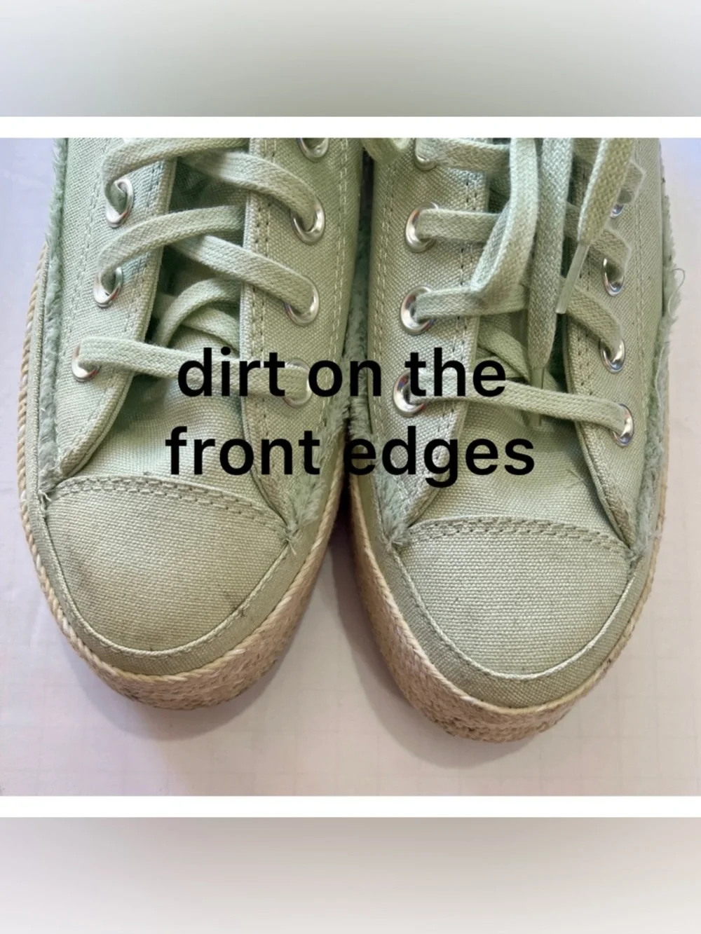 Converse excellent used