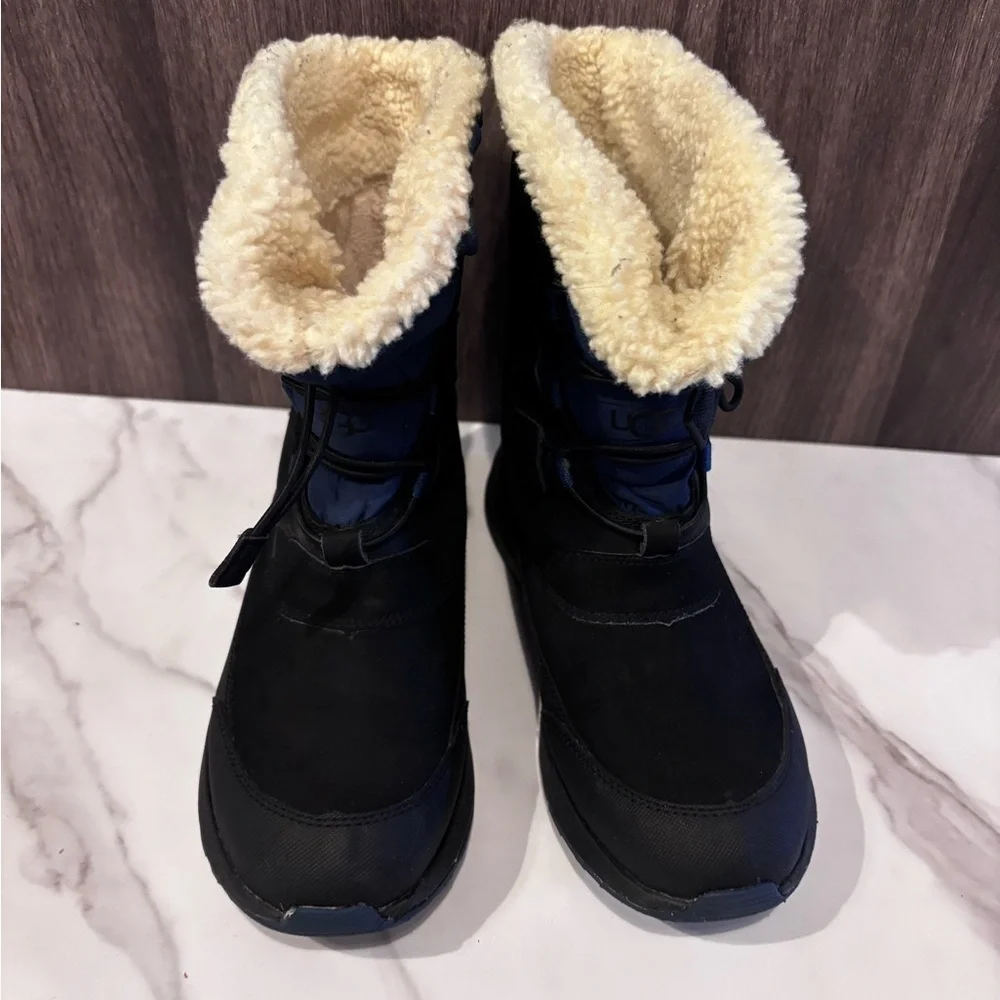 UGG warm cozy