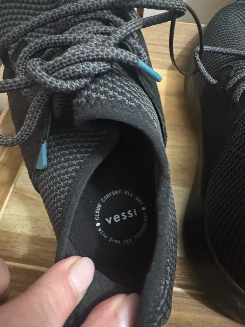 Vessi sneakers knit