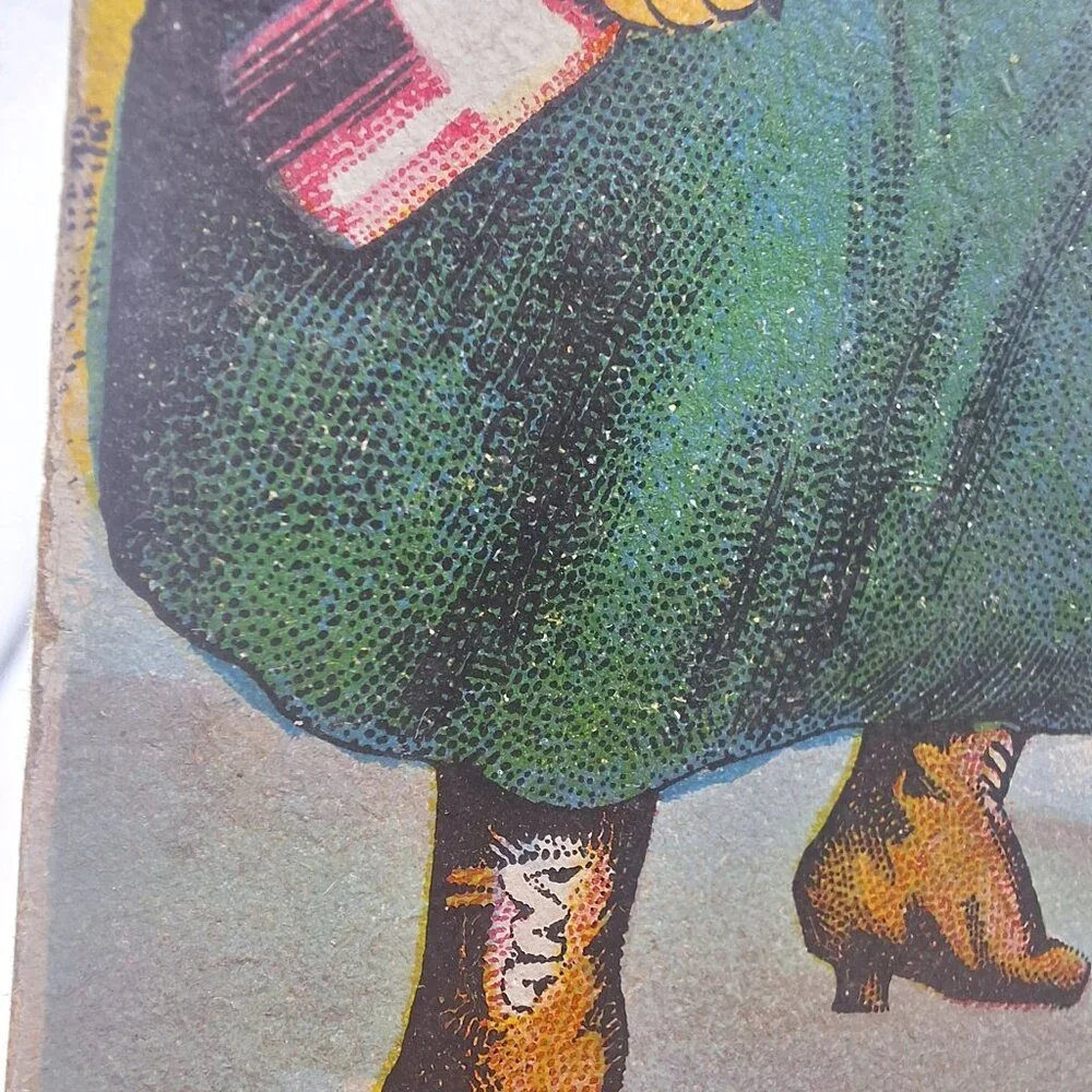 Un Menage Tres Uni Postcard perfect old