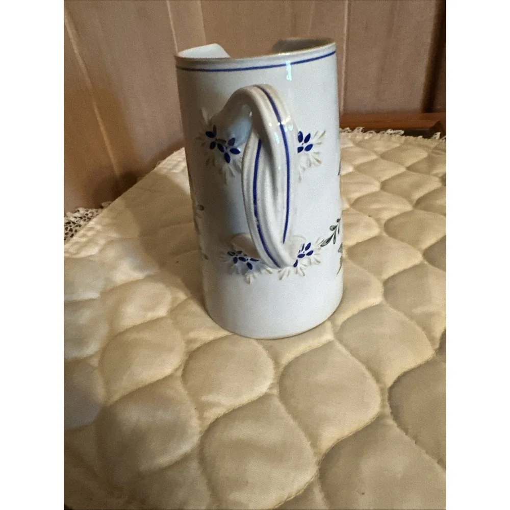 Copeland Spode queen bird