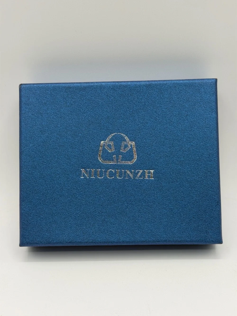 Niucunzh men brown