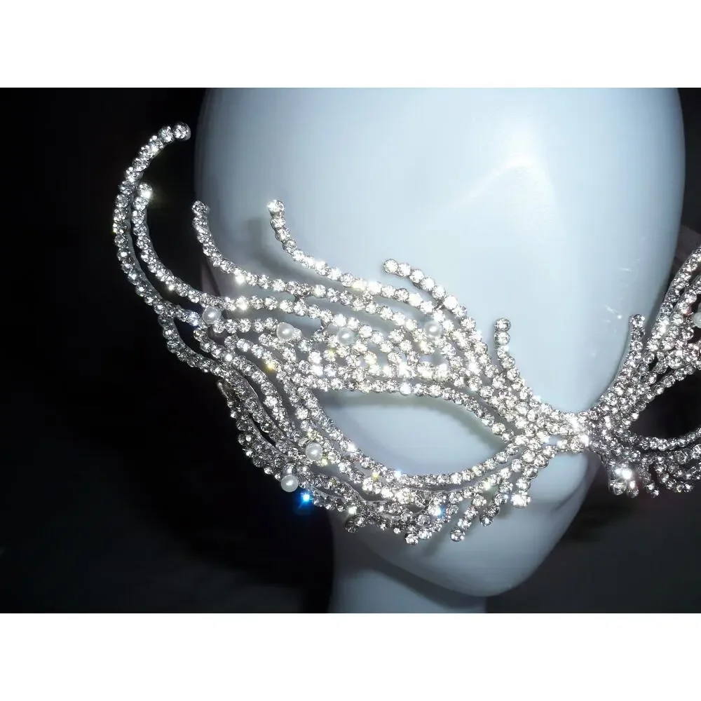 treasuresbyevieus.etsy.com glamorous dramatic