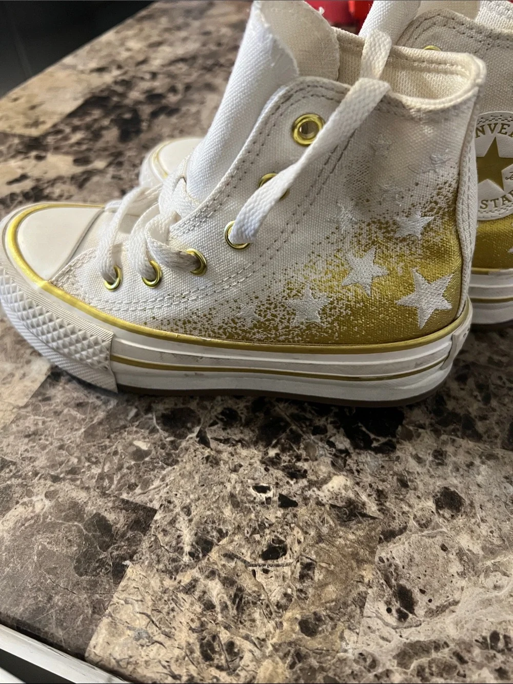 Converse top ankle